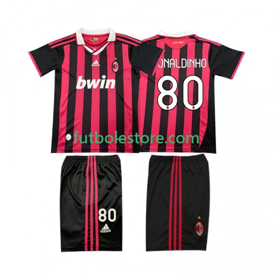 Primera Equipación del AC Milan RONALDINHO 80 Retro 2009 2010 Manga Corta para Niño (Camiseta y pantalón) Primera Equipación del AC Milan RONALDINHO 80 Retro 2009 2010 Manga Corta para Niño (Camiseta y pantalón)