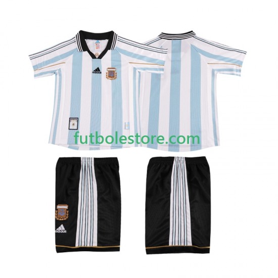 Primera Equipación del Argentina Retro 1998 Manga Corta para Niño (Camiseta y pantalón) Primera Equipación del Argentina Retro 1998 Manga Corta para Niño (Camiseta y pantalón)