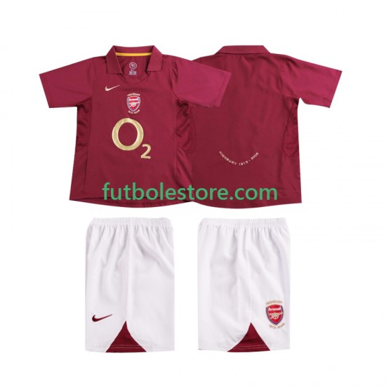 Primera Equipación del Arsenal Retro 2005 2006 Manga Corta para Niño (Camiseta y pantalón) Primera Equipación del Arsenal Retro 2005 2006 Manga Corta para Niño (Camiseta y pantalón)