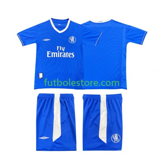 Primera Equipación del Chelsea Retro 2003 2005 Manga Corta para Niño (Camiseta y pantalón) Primera Equipación del Chelsea Retro 2003 2005 Manga Corta para Niño (Camiseta y pantalón)