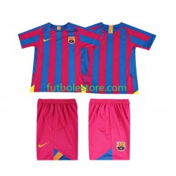 Primera Equipación del FC Barcelona Retro 2005 2006 Manga Corta para Niño (Camiseta y pantalón)
