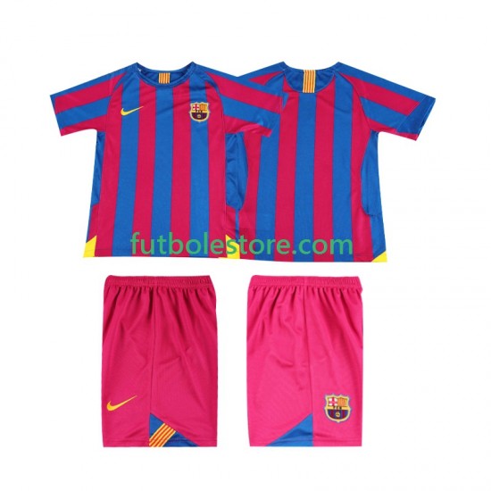 Primera Equipación del FC Barcelona Retro 2005 2006 Manga Corta para Niño (Camiseta y pantalón) Primera Equipación del FC Barcelona Retro 2005 2006 Manga Corta para Niño (Camiseta y pantalón)