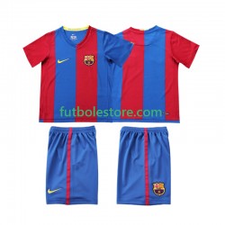 Primera Equipación del FC Barcelona Retro 2006 2007 Manga Corta para Niño (Camiseta y pantalón)