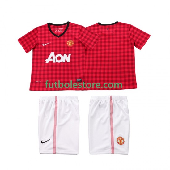 Primera Equipación del Manchester United Retro 2012 2013 Manga Corta para Niño (Camiseta y pantalón) Primera Equipación del Manchester United Retro 2012 2013 Manga Corta para Niño (Camiseta y pantalón)