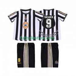 Primera Equipación del Newcastle United SHEARER 9 Retro 1997 1999 Manga Corta para Niño (Camiseta y pantalón)