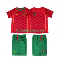 Primera Equipación del Portugal Retro 2004 Manga Corta para Niño (Camiseta y pantalón)
