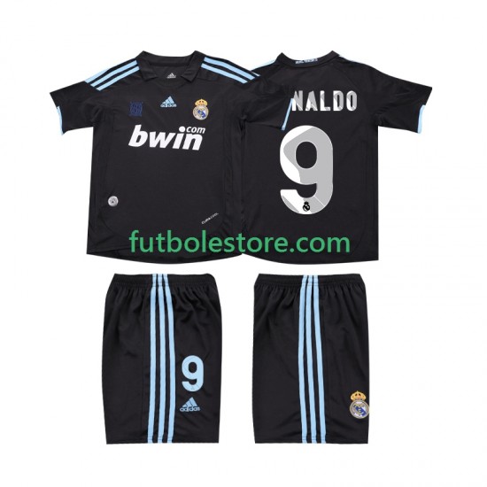 Segunda Equipación del Real Madrid RONALDO 9 Retro 2009 2010 Manga Corta para Niño (Camiseta y pantalón) Segunda Equipación del Real Madrid RONALDO 9 Retro 2009 2010 Manga Corta para Niño (Camiseta y pantalón)