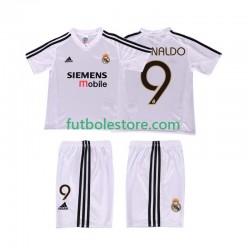 Primera Equipación del Real Madrid RONALDO 9 Retro 2004 20025 Manga Corta para Niño (Camiseta y pantalón)