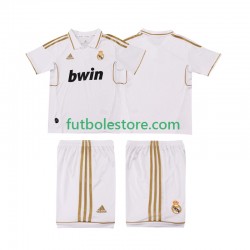 Primera Equipación del Real Madrid Retro 2011 2012 Manga Corta para Niño (Camiseta y pantalón)