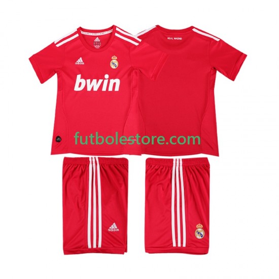 Tercera Equipación del Real Madrid Retro 2011 2012 Manga Corta para Niño (Camiseta y pantalón) Tercera Equipación del Real Madrid Retro 2011 2012 Manga Corta para Niño (Camiseta y pantalón)