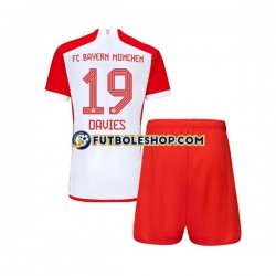 Primera Equipación del Bayern de Múnich Alphonso Davies 19 2023-2024 Manga Corta para Niño (Camiseta y pantalón)