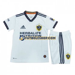 Primera Equipación del Los Angeles Galaxy 2022-2023 Manga Corta para Niño (Camiseta y pantalón) Primera Equipación del Los Angeles Galaxy 2022-2023 Manga Corta para Niño (Camiseta y pantalón)