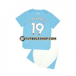 Primera Equipación del Manchester City J. ALVAREZ 19 2023-2024 Manga Corta para Niño (Camiseta y pantalón)