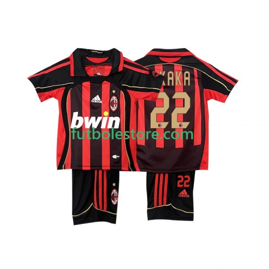 Primera Equipación del AC Milan KAKA 22 Retro 2006-2007 Manga Corta para Niño (Camiseta y pantalón) Primera Equipación del AC Milan KAKA 22 Retro 2006-2007 Manga Corta para Niño (Camiseta y pantalón)
