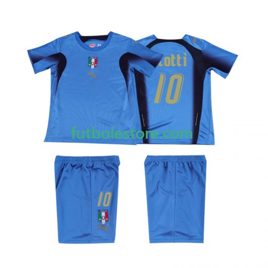 Primera Equipación del Italia TOTTI 10 Retro 2006 Manga Corta para Niño (Camiseta y pantalón) Primera Equipación del Italia TOTTI 10 Retro 2006 Manga Corta para Niño (Camiseta y pantalón)
