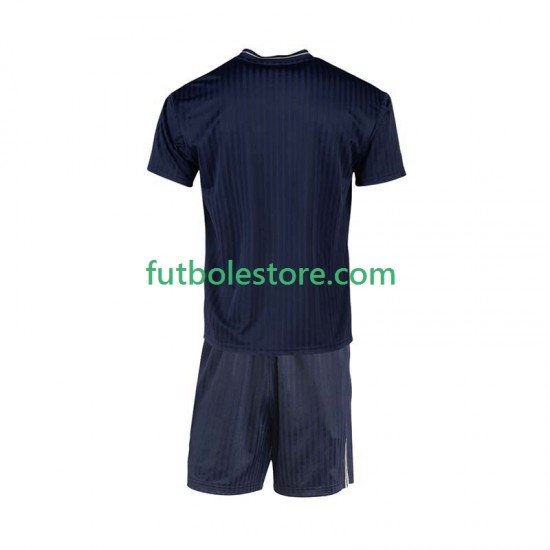 Primera Equipación del Juventus Icons 2025-2026 Manga Corta para Niño (Camiseta y pantalón)