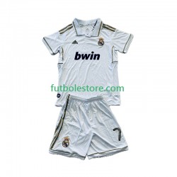Primera Equipación del Real Madrid Cristiano Ronaldo 7 Retro 2011-2012 Manga Corta para Niño (Camiseta y pantalón)