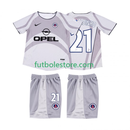 Segunda Equipación del AC Milan RONALDINHO 21 Retro 2001 2002 Manga Corta para Niño (Camiseta y pantalón) Segunda Equipación del AC Milan RONALDINHO 21 Retro 2001 2002 Manga Corta para Niño (Camiseta y pantalón)