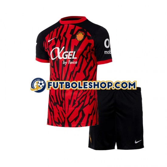 Primera Equipación del RCD Mallorca 2024-2025 Manga Corta para Niño (Camiseta y pantalón) Primera Equipación del RCD Mallorca 2024-2025 Manga Corta para Niño (Camiseta y pantalón)